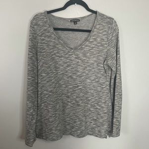 J. Crew Mercantile V-Neck Heathered Gray Long Sleeve T-Shirt